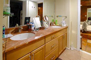 570 Sanderling Ct, Secaucus, NJ 07094 - Photo 16