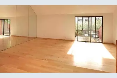 570 Sanderling Ct, Secaucus, NJ 07094 - Photo 24