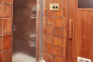 570 Sanderling Ct, Secaucus, NJ 07094 - Photo 22