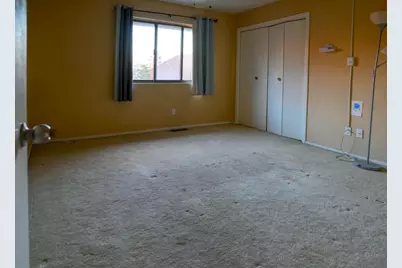 570 Sanderling Ct, Secaucus, NJ 07094 - Photo 14