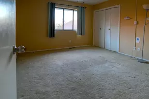 570 Sanderling Ct, Secaucus, NJ 07094 - Photo 14