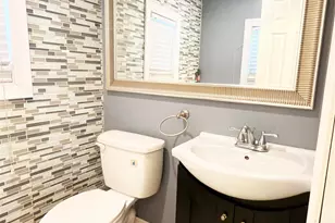 6013 Buchanan Pl, West New York, NJ 07093 - Photo 14