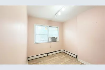 6013 Buchanan Pl, West New York, NJ 07093 - Photo 4