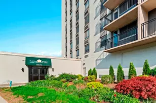 100 Manhattan Ave, Union City, NJ 07087 - Photo 22