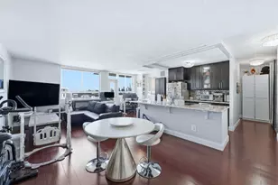 100 Manhattan Ave, Union City, NJ 07087 - Photo 4