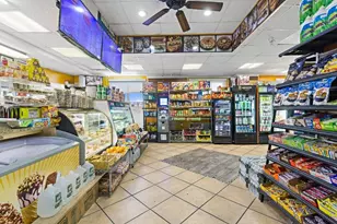 100 Manhattan Ave, Union City, NJ 07087 - Photo 20