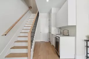 220 Freeman Ave, Jersey City, NJ 07306 - Photo 12