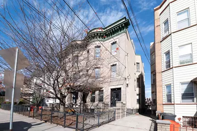 312 Monastery Pl #3R, Union City, NJ 07087 - Photo 1