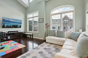 80 Lydia Dr, Guttenberg, NJ 07093 - Photo 12