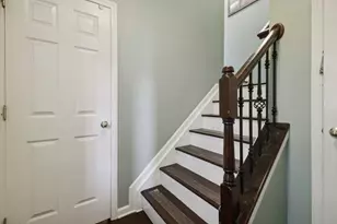 80 Lydia Dr, Guttenberg, NJ 07093 - Photo 6