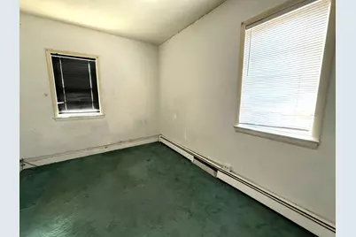 910-912 Broadway #3, Bayonne, NJ 07002 - Photo 6