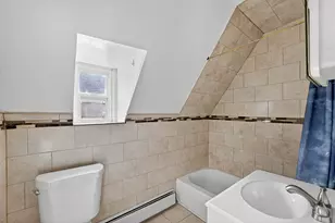 107 Brown Pl, Jersey City, NJ 07305 - Photo 8