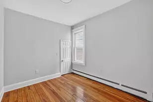 107 Brown Pl, Jersey City, NJ 07305 - Photo 6