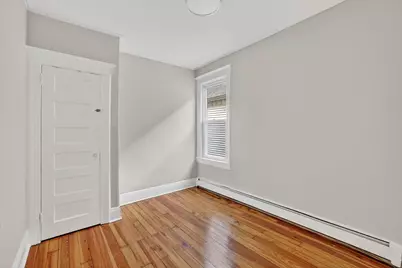 107 Brown Pl #2, Jersey City, NJ 07305 - Photo 6