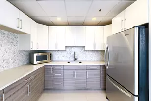 1 Shore Ln, Jersey City, NJ 07310 - Photo 22