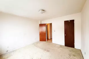 154 Bowers St, Jersey City, NJ 07307 - Photo 16