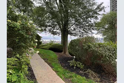 8500 Blvd East #3A, North Bergen, NJ 07047 - Photo 2