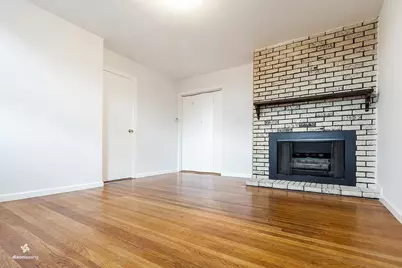 178 Avenue F, Bayonne, NJ 07002 - Photo 2