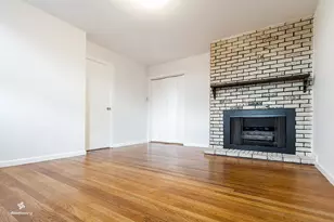 178 Avenue F, Bayonne, NJ 07002 - Photo 2