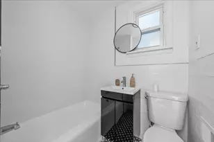 64 Oak St, Jersey City, NJ 07304 - Photo 10