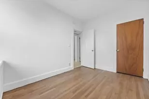 838 Roosevelt Ave, Secaucus, NJ 07094 - Photo 14