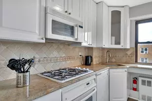 8800 Blvd E, North Bergen, NJ 07047 - Photo 6