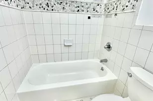 606 Kennedy Blvd, Jersey City, NJ 07087 - Photo 6