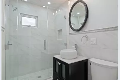 144 West 30th St #2, Bayonne, NJ 07002 - Photo 8