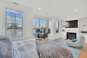 3 Regency Pl, Weehawken, NJ 07086 - Photo 10