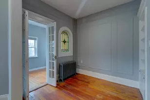 153 Wegman Pkwy, Jersey City, NJ 07305 - Photo 6