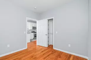 164 Avenue B, Bayonne, NJ 07002 - Photo 14