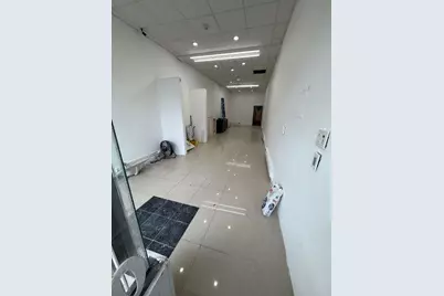 557 Broadway, Bayonne, NJ 07002 - Photo 4