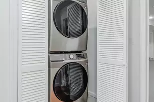 85 Myrtle Ave, Jersey City, NJ 07305 - Photo 34