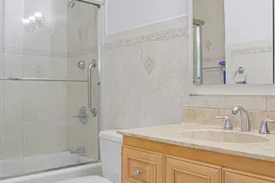 426 Harmon Cove Tower, Secaucus, NJ 07094 - Photo 10