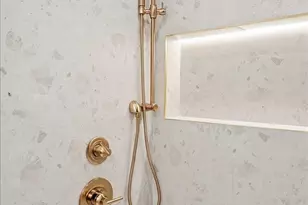 105 Laidlaw Ave, Jersey City, NJ 07306 - Photo 18