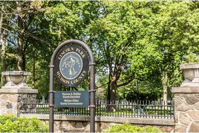 131 Kensington Ave #105, Jersey City, NJ 07304 - Photo 14