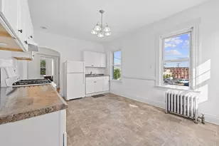 21 Walnut St, Clifton, NJ 07013 - Photo 2