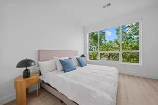 17 Ave E, Bayonne, NJ 07002 - Photo 10