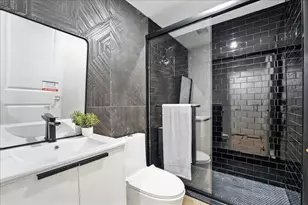 366 7th St, Jersey City, NJ 07302 - Photo 8