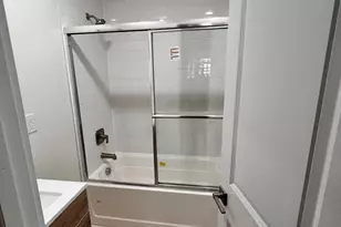 72 69th St, Guttenberg, NJ 07093 - Photo 24