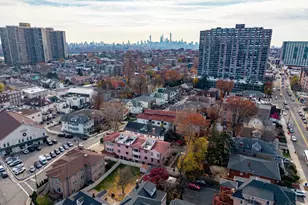 807 Edgewood Ln, Fort Lee, NJ 07024 - Photo 34