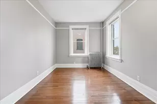 134 Clifton Pl, Jersey City, NJ 07304 - Photo 20