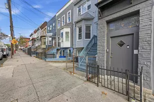 76 Bowers St, Jersey City, NJ 07307 - Photo 24