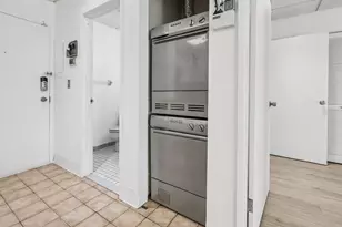 279 Clark St, Hackensack, NJ 07601 - Photo 30