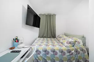 64 College St, Jersey City, NJ 07305 - Photo 12