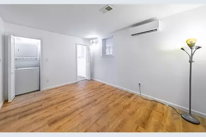 236 Christopher Columbus Dr #1, Jersey City, NJ 07302 - Photo 10