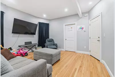 137A De Kalb Ave, Jersey City, NJ 07306 - Photo 16