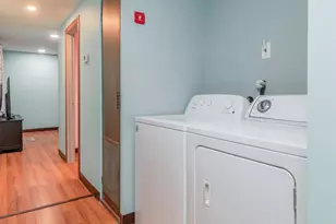 190 W 24th St, Bayonne, NJ 07002 - Photo 12