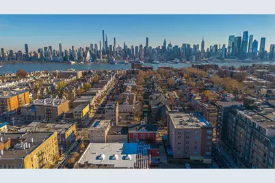 109-11 45th St, Union City, NJ 07087 - Photo 14