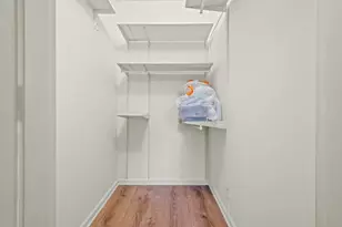 102 Christopher Columbus Dr, Jersey City, NJ 07302 - Photo 8